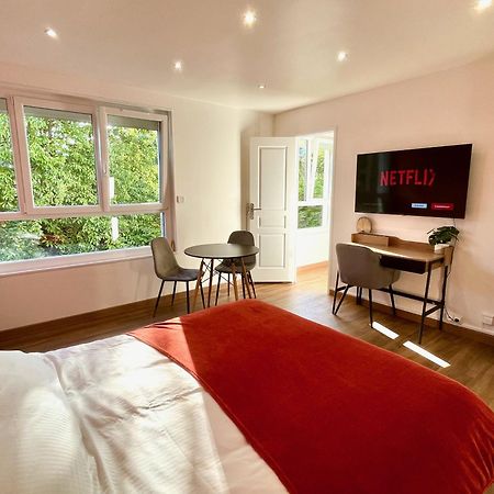 Charmant Studio + Parking Prive Caen Ngoại thất bức ảnh